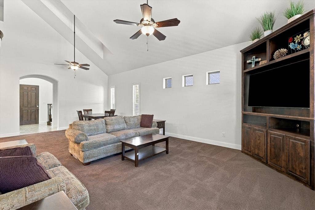 209 Blackberry Way, Denton, TX 76210