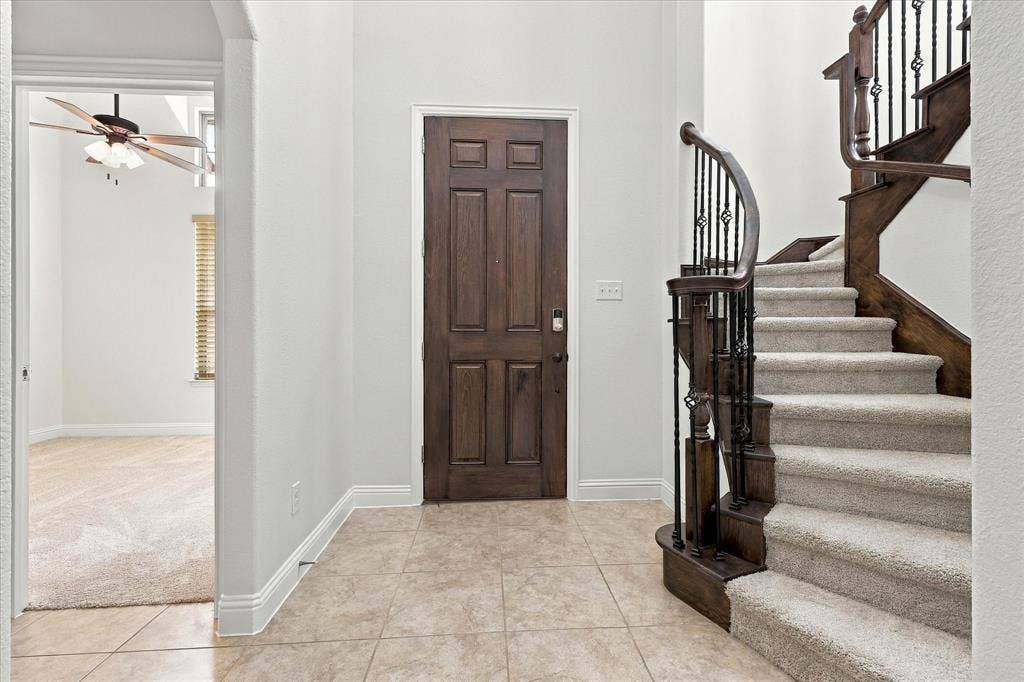 Entry way