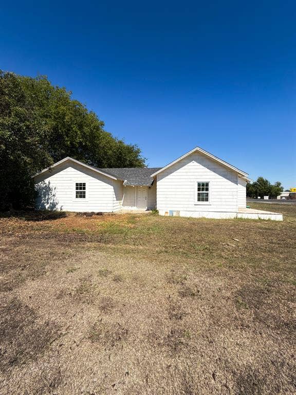 150 Fm 1996, Oglesby, TX 76561 Back view of home exterior and backyard