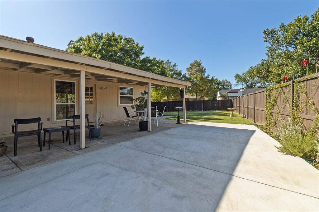 2623 San Saba Street, Mesquite, TX 75150 2623 San Saba Street, Mesquite, TX 75150