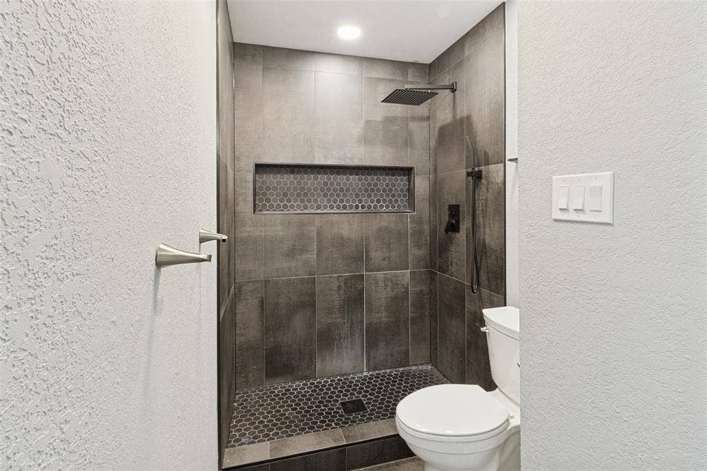 2623 San Saba Street, Mesquite, TX 75150 2623 San Saba Street, Mesquite, TX 75150