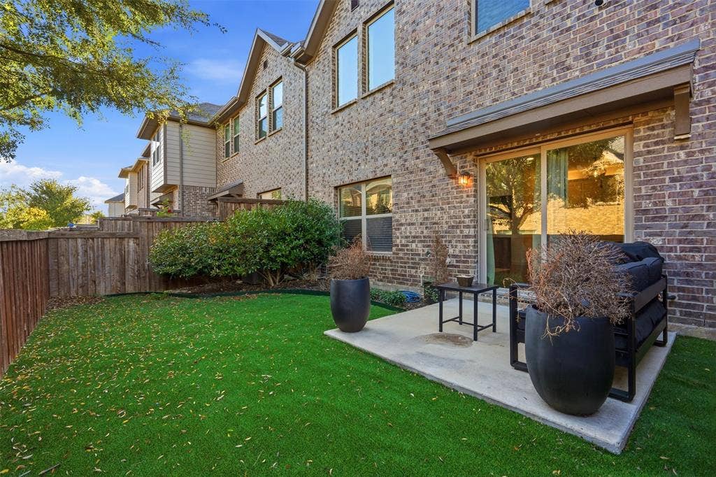 2725 Starburst Drive, Little Elm, TX 75068 2725 Starburst Drive, Little Elm, TX 75068