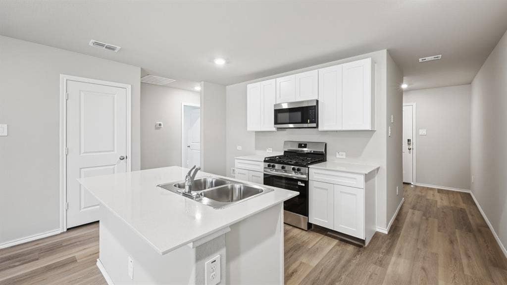 1320 DENIM Street, Denton, TX 76249