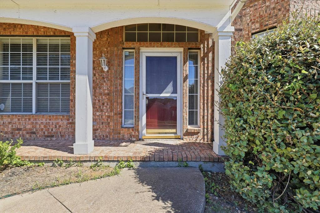 1814 Oak Bend Lane, Garland, TX 75040 1814 Oak Bend Lane, Garland, TX 75040
