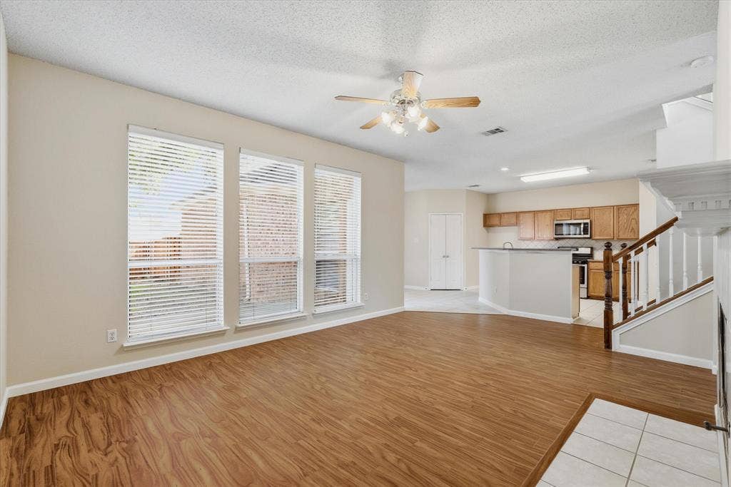 1814 Oak Bend Lane, Garland, TX 75040 1814 Oak Bend Lane, Garland, TX 75040