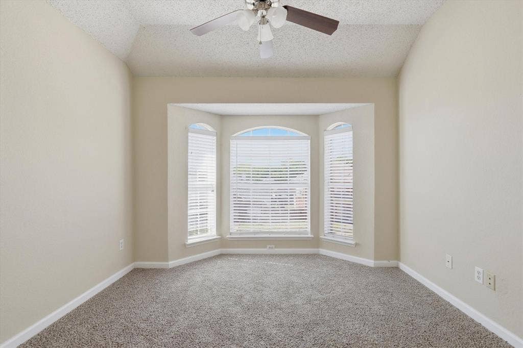 1814 Oak Bend Lane, Garland, TX 75040 1814 Oak Bend Lane, Garland, TX 75040