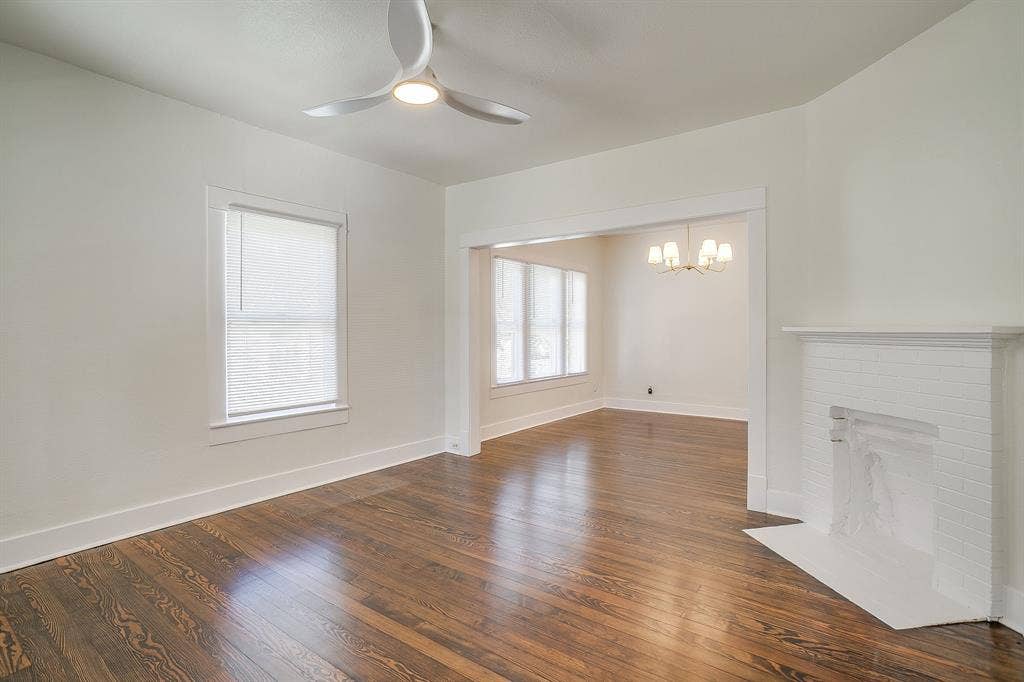 1325 Hurley Avenue, Fort Worth, TX 76104 1325 Hurley Avenue, Fort Worth, TX 76104