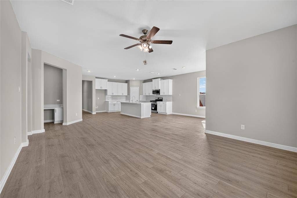 700 CELESTIAL Way, Fort Worth, TX 76008