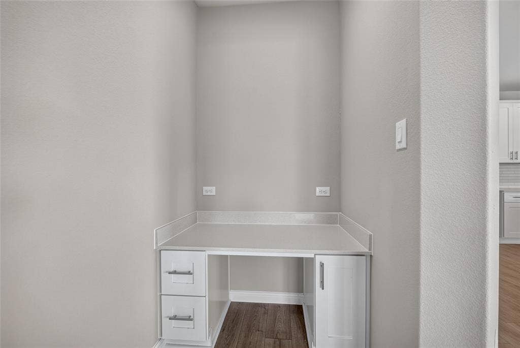 700 CELESTIAL Way, Fort Worth, TX 76008