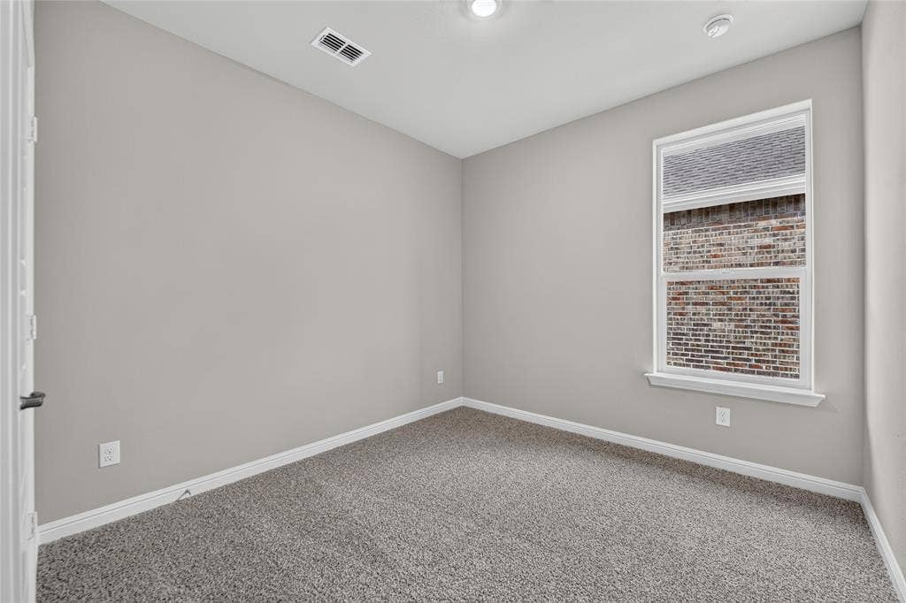 700 CELESTIAL Way, Fort Worth, TX 76008