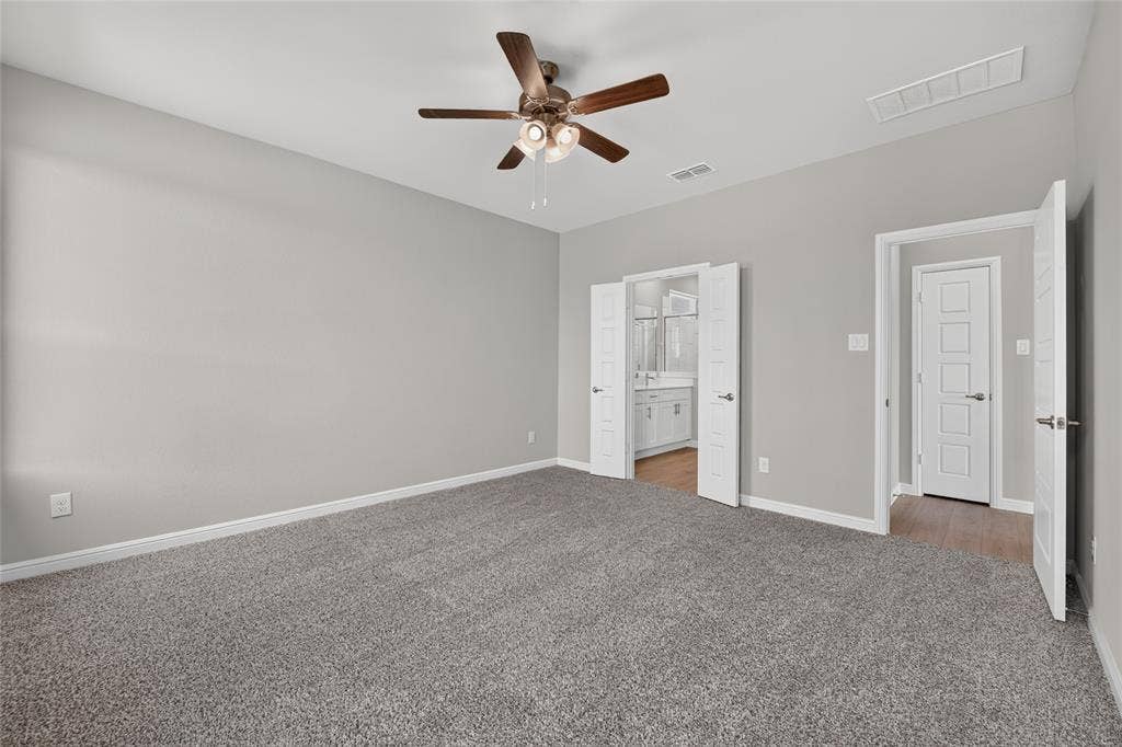 700 CELESTIAL Way, Fort Worth, TX 76008