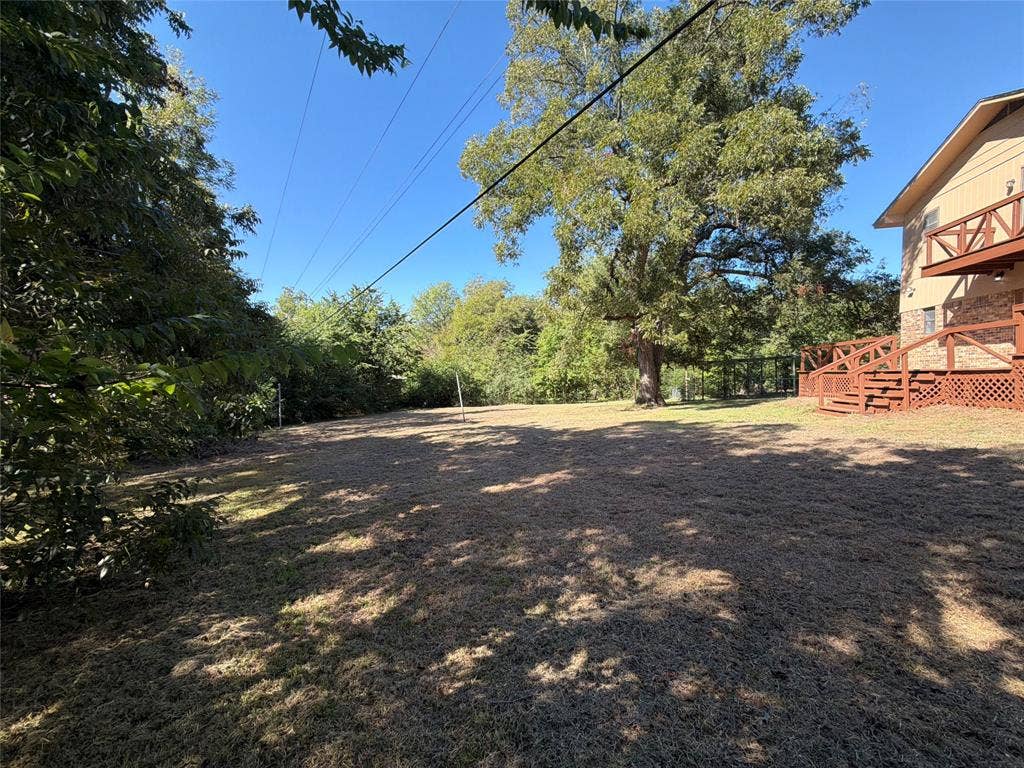 15830 Hilltop Drive, Kemp, TX 75143 15830 Hilltop Drive, Kemp, TX 75143