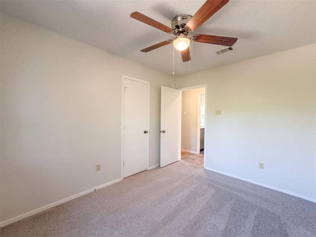 15830 Hilltop Drive, Kemp, TX 75143 15830 Hilltop Drive, Kemp, TX 75143