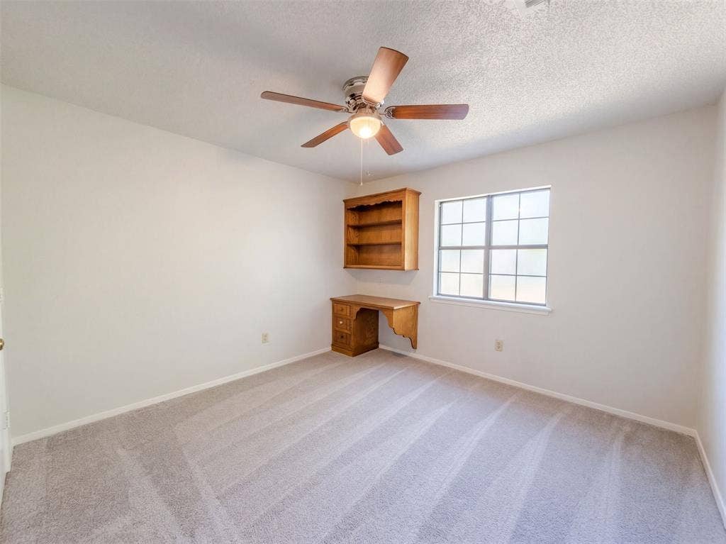 15830 Hilltop Drive, Kemp, TX 75143 15830 Hilltop Drive, Kemp, TX 75143