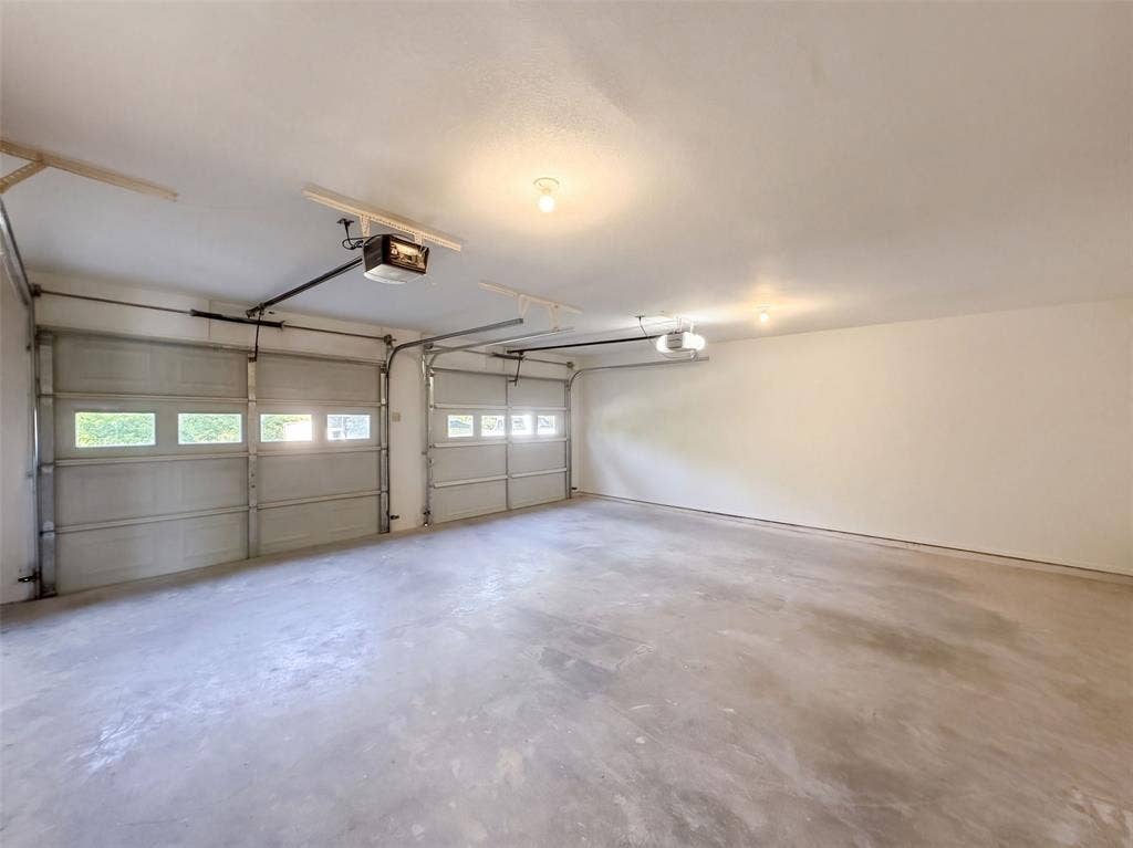 15830 Hilltop Drive, Kemp, TX 75143 15830 Hilltop Drive, Kemp, TX 75143