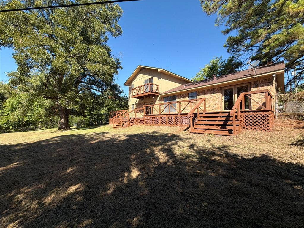 15830 Hilltop Drive, Kemp, TX 75143 15830 Hilltop Drive, Kemp, TX 75143
