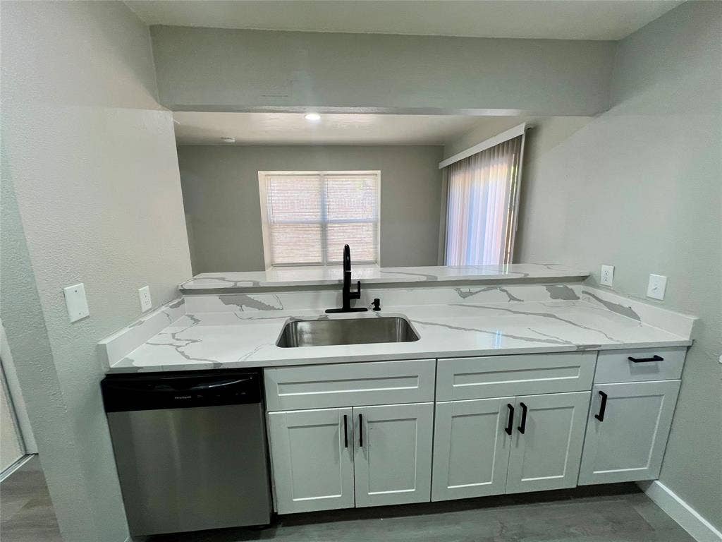 1826 Mcalaster Street, Cedar Hill, TX 75104 1826 Mcalaster Street, Cedar Hill, TX 75104