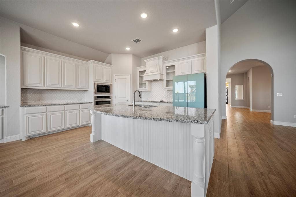 645 Winters Drive, Waxahachie, TX 75165 645 Winters Drive, Waxahachie, TX 75165