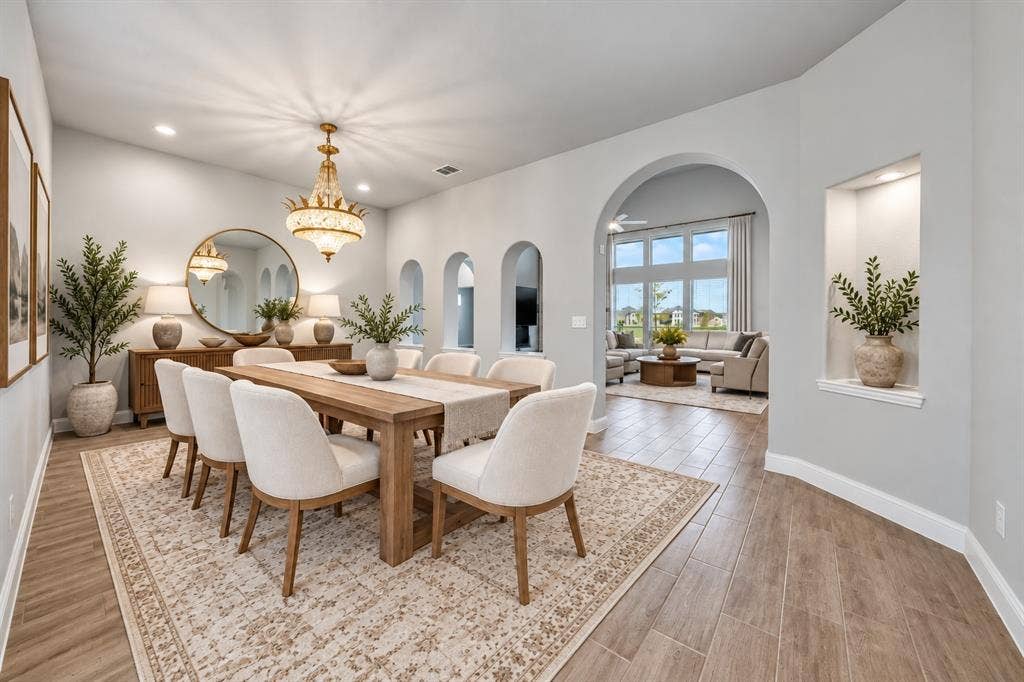 645 Winters Drive, Waxahachie, TX 75165 VIRTUALLY STAGED