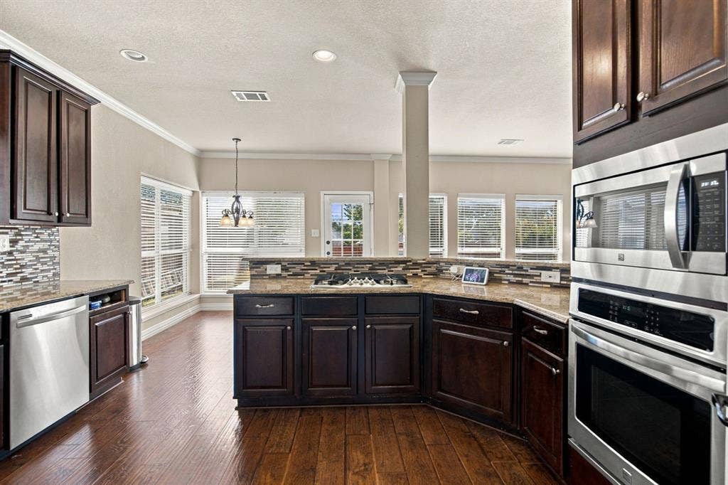1613 Scot Lane, Keller, TX 76248 1613 Scot Lane, Keller, TX 76248