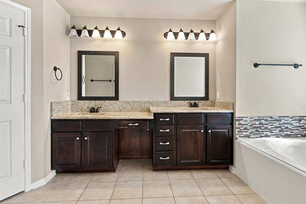 1613 Scot Lane, Keller, TX 76248 1613 Scot Lane, Keller, TX 76248