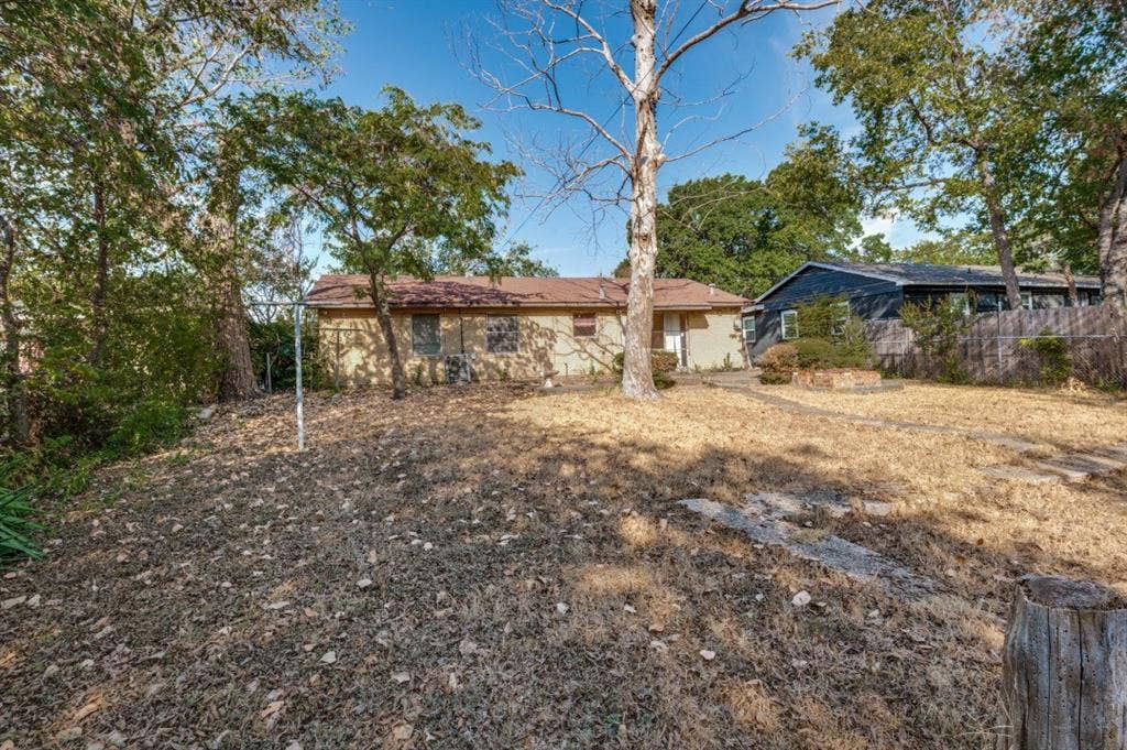 7642 Woodspan Drive, Dallas, TX 75232 7642 Woodspan Drive, Dallas, TX 75232