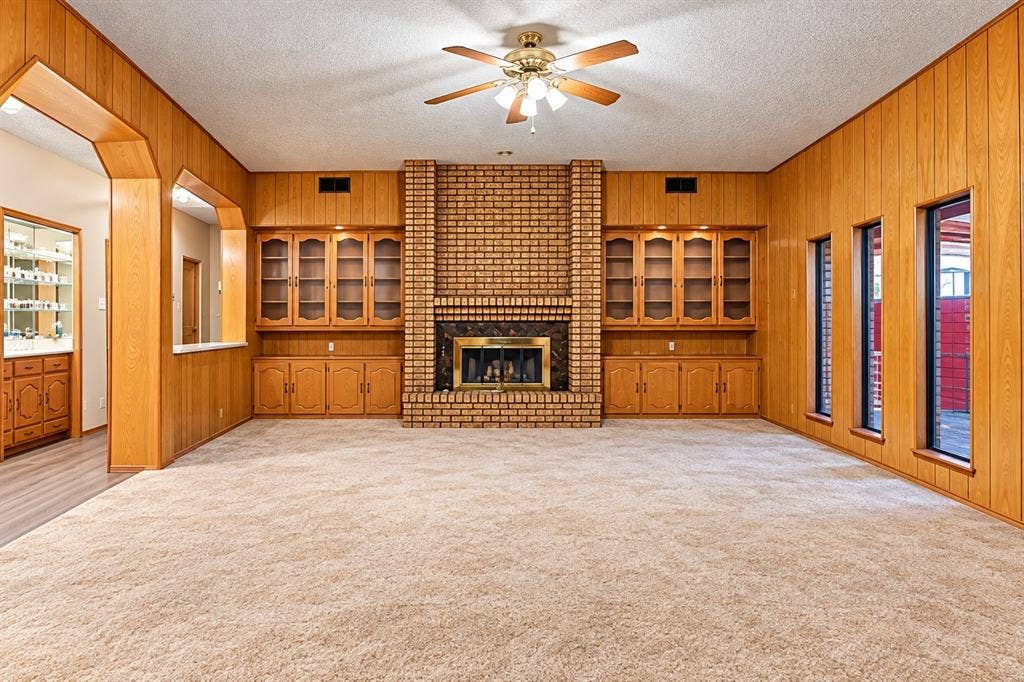 1605 Heather Court, Cleburne, TX 76033