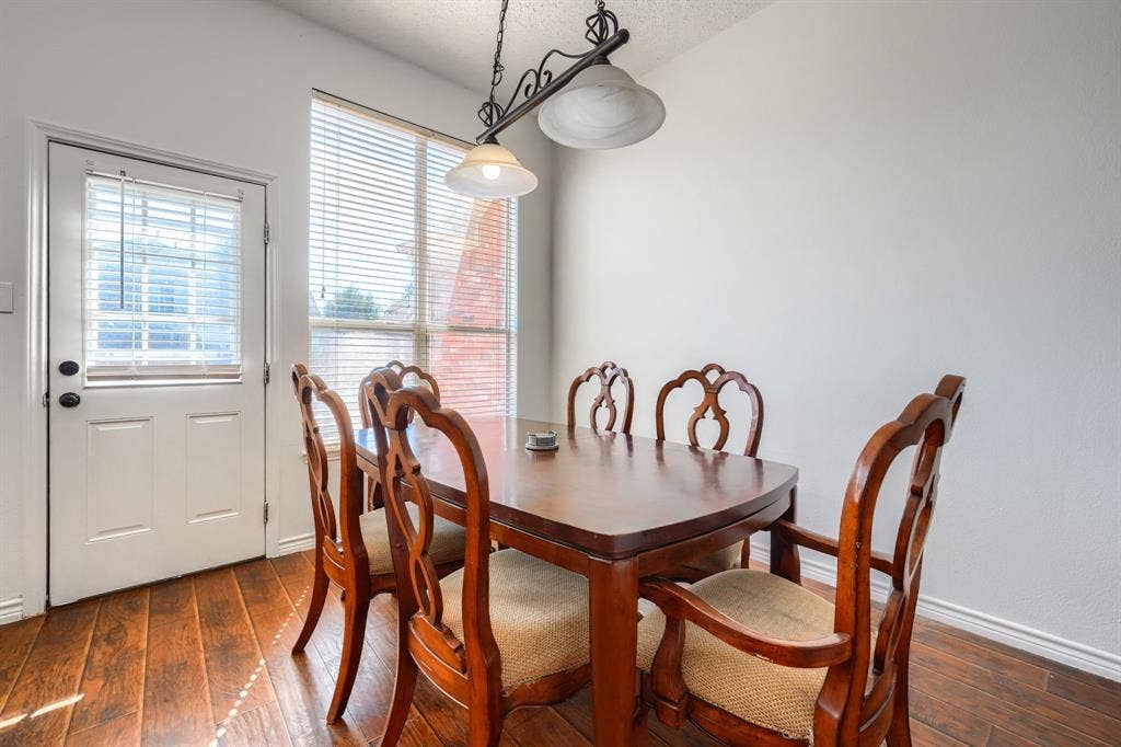 5402 Onset Bay Drive, Rowlett, TX 75089