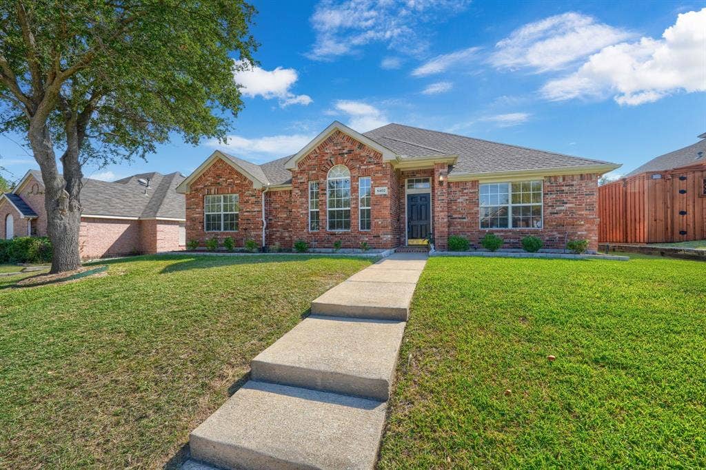 5402 Onset Bay Drive, Rowlett, TX 75089