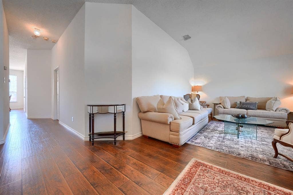 5402 Onset Bay Drive, Rowlett, TX 75089