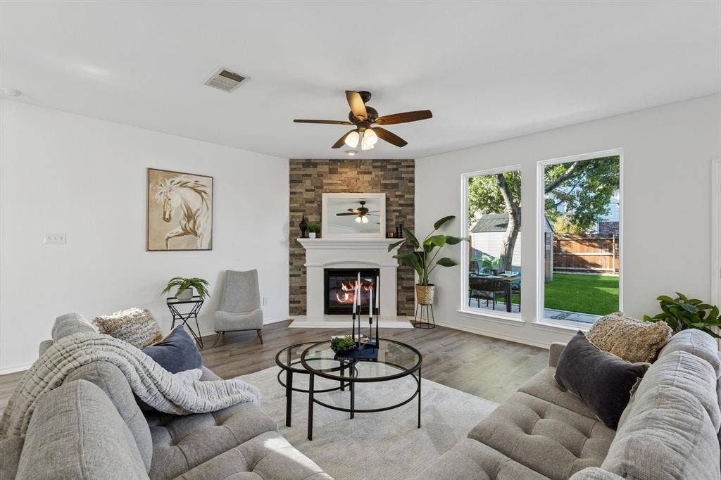 3737 Brandywine Lane, Fort Worth, TX 76244