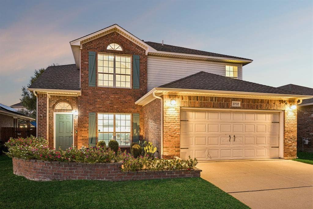 3737 Brandywine Lane, Fort Worth, TX 76244