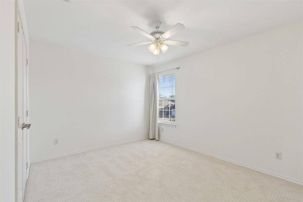 3737 Brandywine Lane, Fort Worth, TX 76244