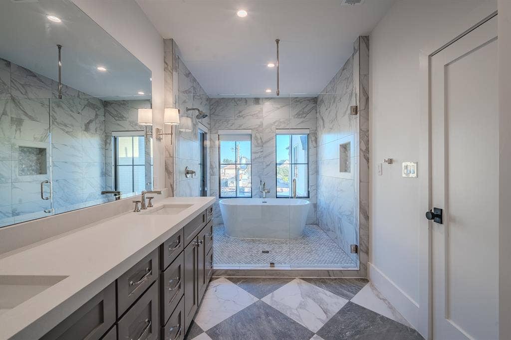 4112 Druid Lane, #4, University Park, TX 75205 4112 Druid Lane, #4, University Park, TX 75205