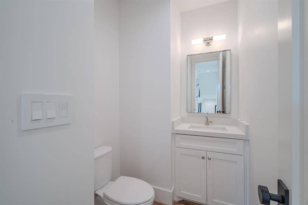 4112 Druid Lane, #4, University Park, TX 75205 4112 Druid Lane, #4, University Park, TX 75205