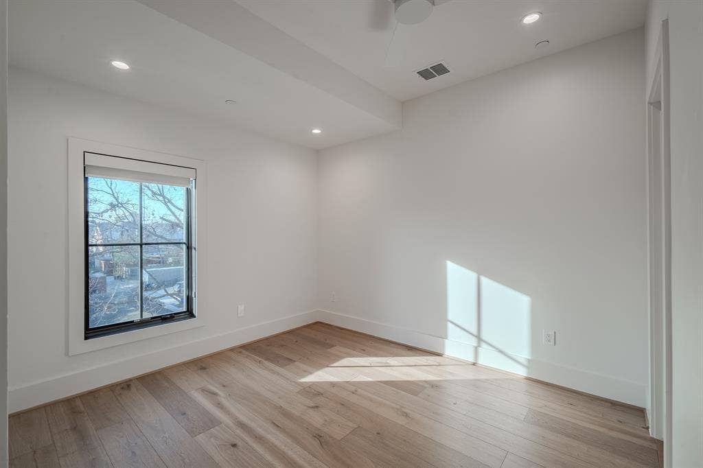 4112 Druid Lane, #4, University Park, TX 75205 4112 Druid Lane, #4, University Park, TX 75205