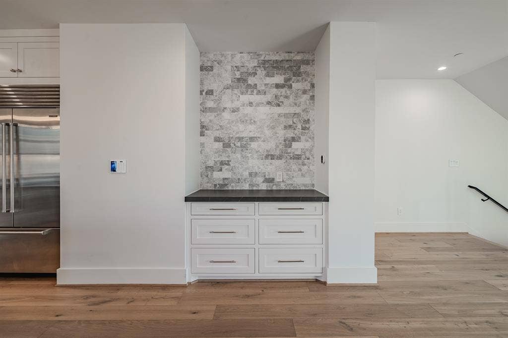 4112 Druid Lane, #4, University Park, TX 75205 4112 Druid Lane, #4, University Park, TX 75205