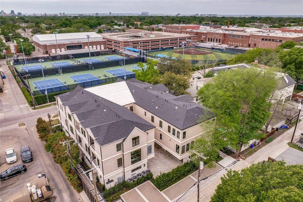 4112 Druid Lane, #4, University Park, TX 75205 4112 Druid Lane, #4, University Park, TX 75205