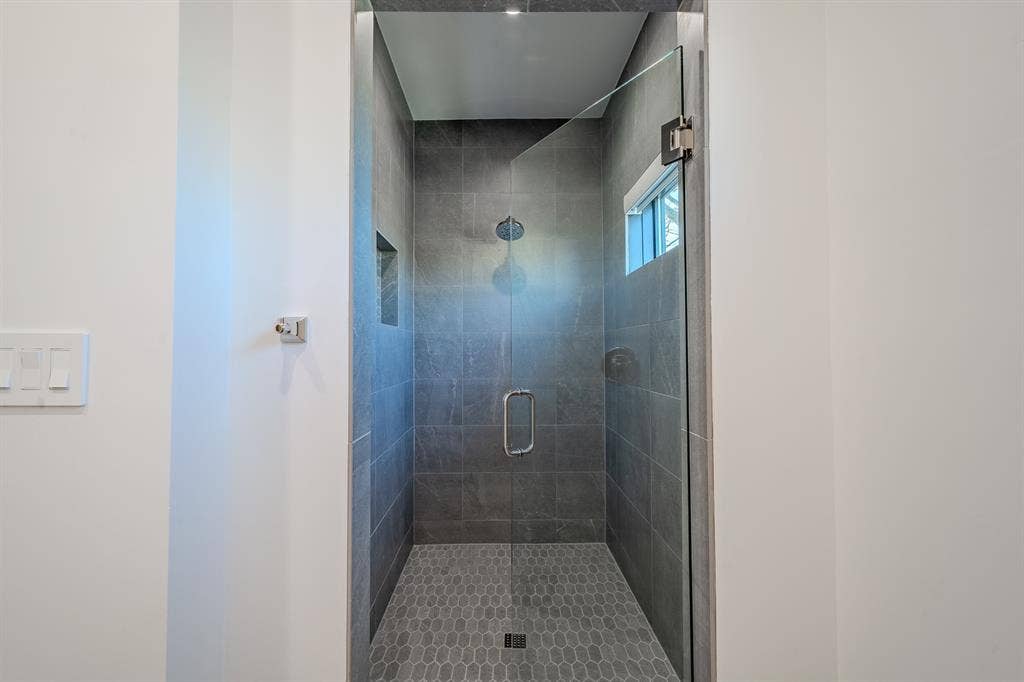 4112 Druid Lane, #4, University Park, TX 75205 4112 Druid Lane, #4, University Park, TX 75205
