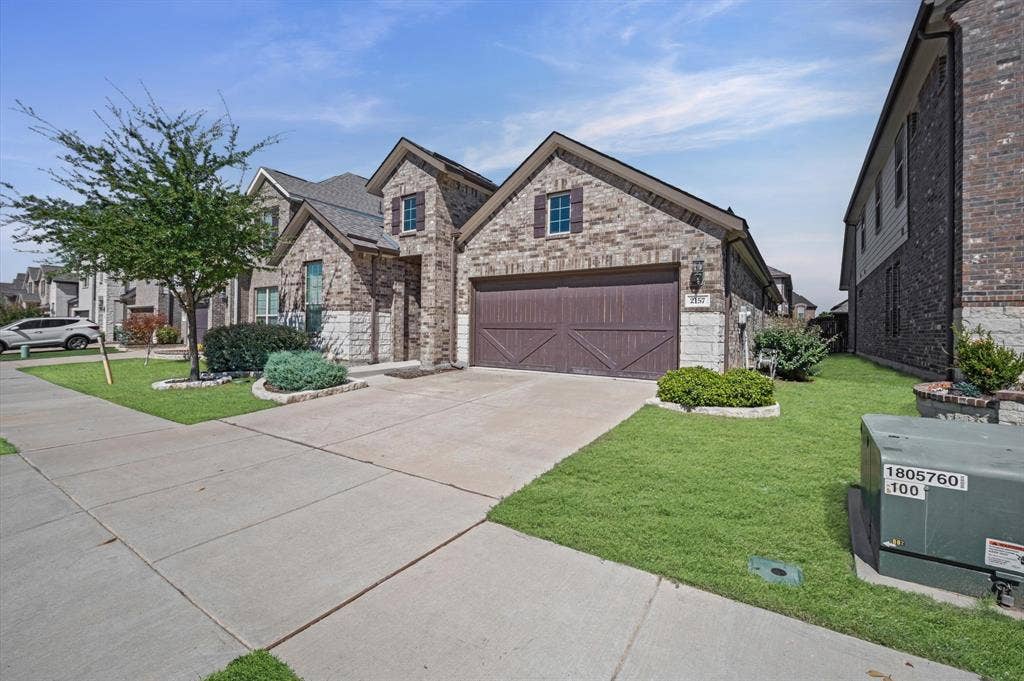 2157 Bailey Street, Carrollton, TX 75010
