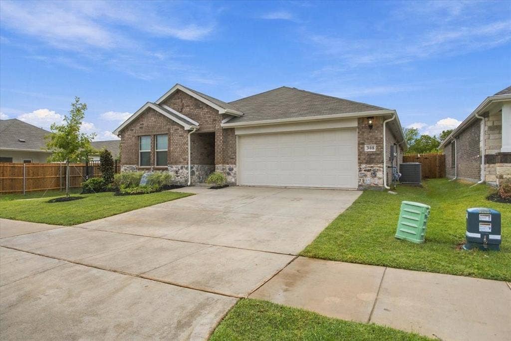 308 Winchester Lane, Sherman, TX 75092 308 Winchester Lane, Sherman, TX 75092