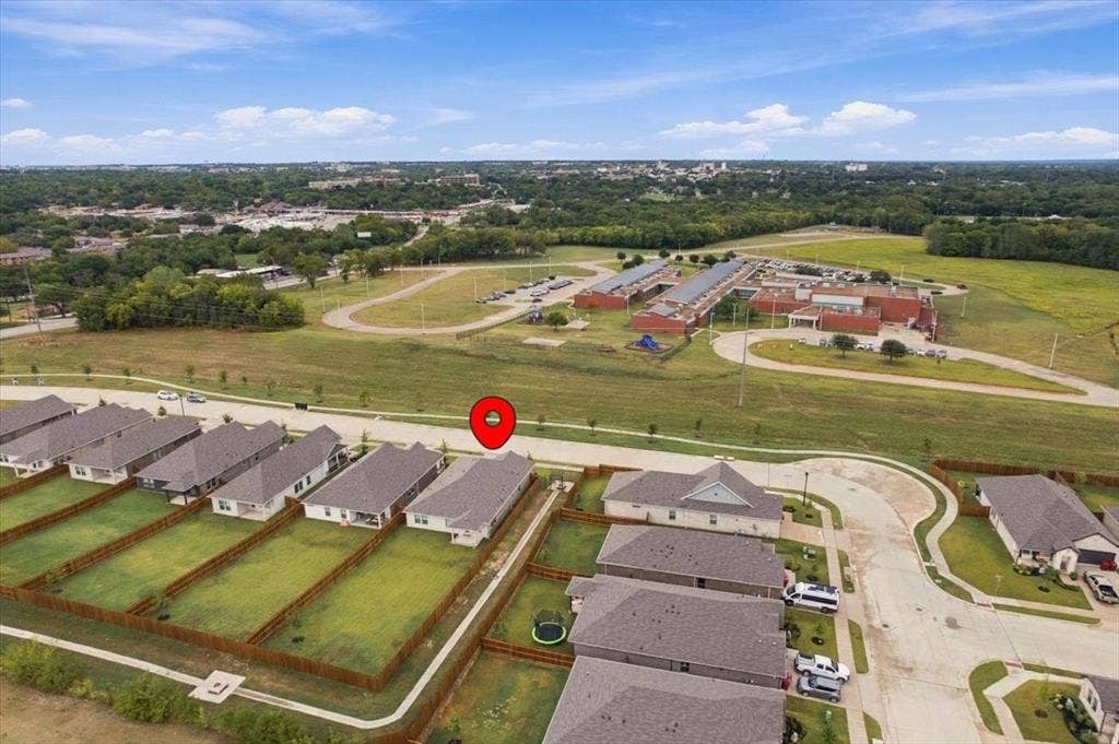 308 Winchester Lane, Sherman, TX 75092 308 Winchester Lane, Sherman, TX 75092
