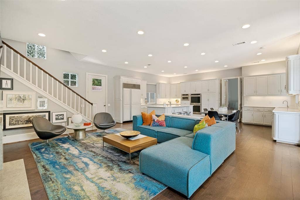 5904 Kensington Drive, Plano, TX 75093 Elevated open concept for today's lifestyle.