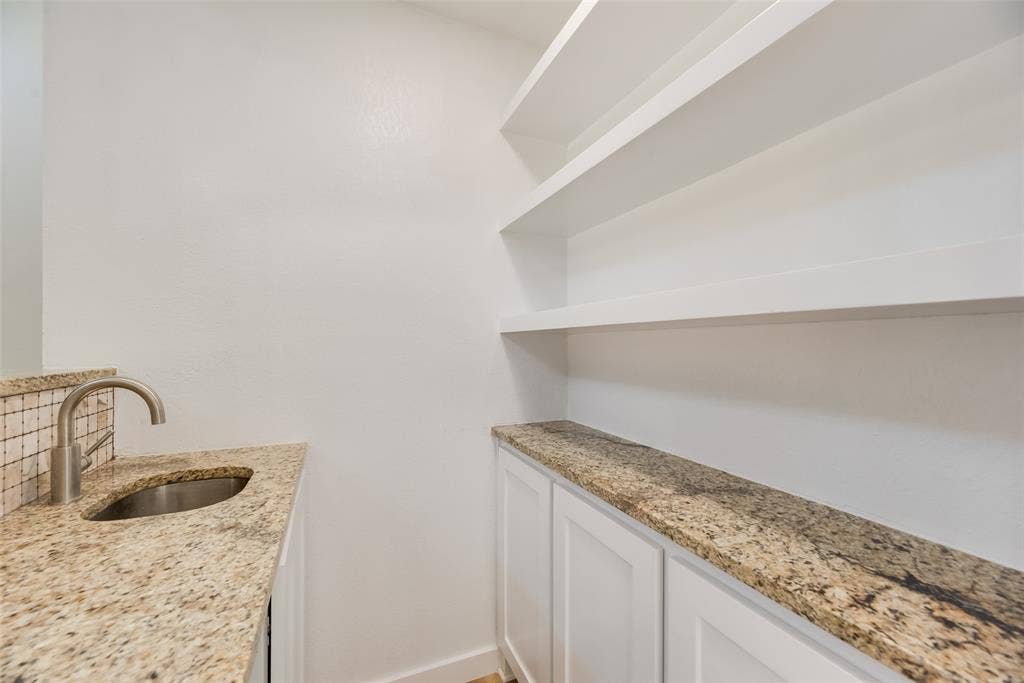 1903 Clemson Drive, Richardson, TX 75081 1903 Clemson Drive, Richardson, TX 75081