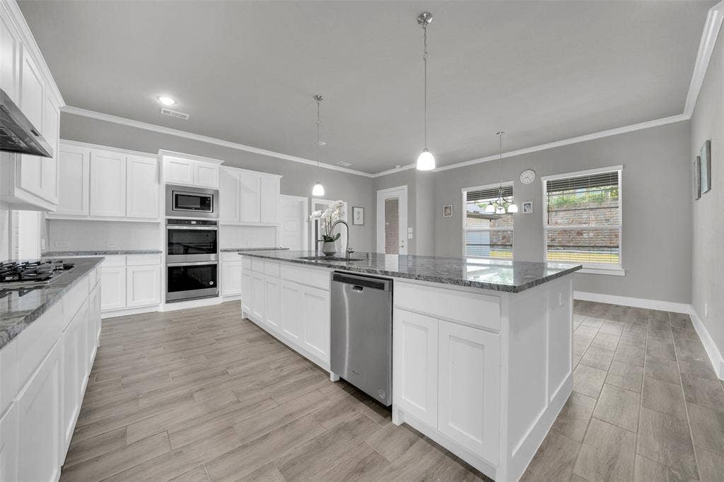 1326 Azure Pearl Trail, Wylie, TX 75098