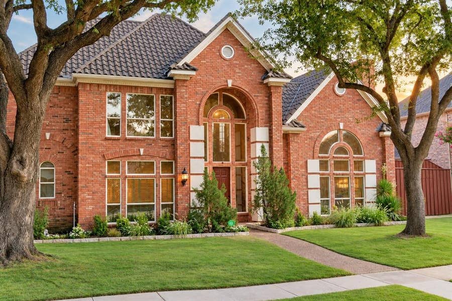 Property photo for 4505 Southgate Drive, Plano, TX