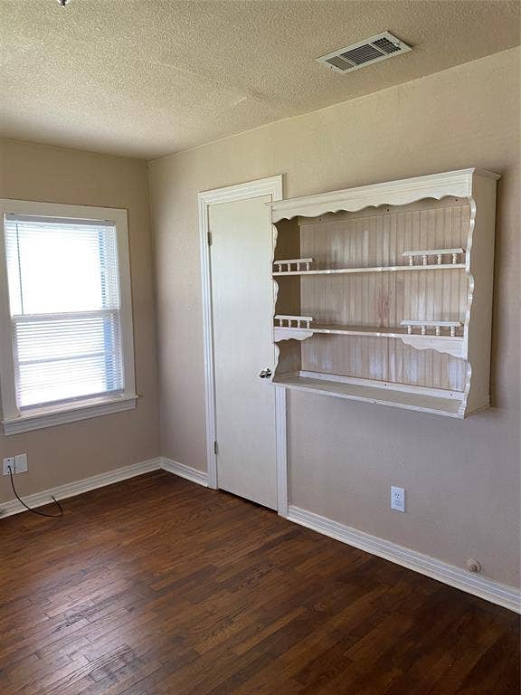 1910 N Travis Street, Sherman, TX 75092