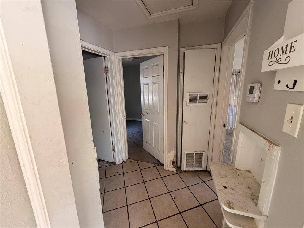 8109 Burroaks Drive, Dallas, TX 75217 8109 Burroaks Drive, Dallas, TX 75217