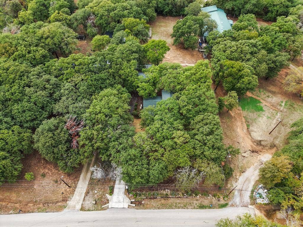 6472 Mark Drive, Burleson, TX 76028 Additional content