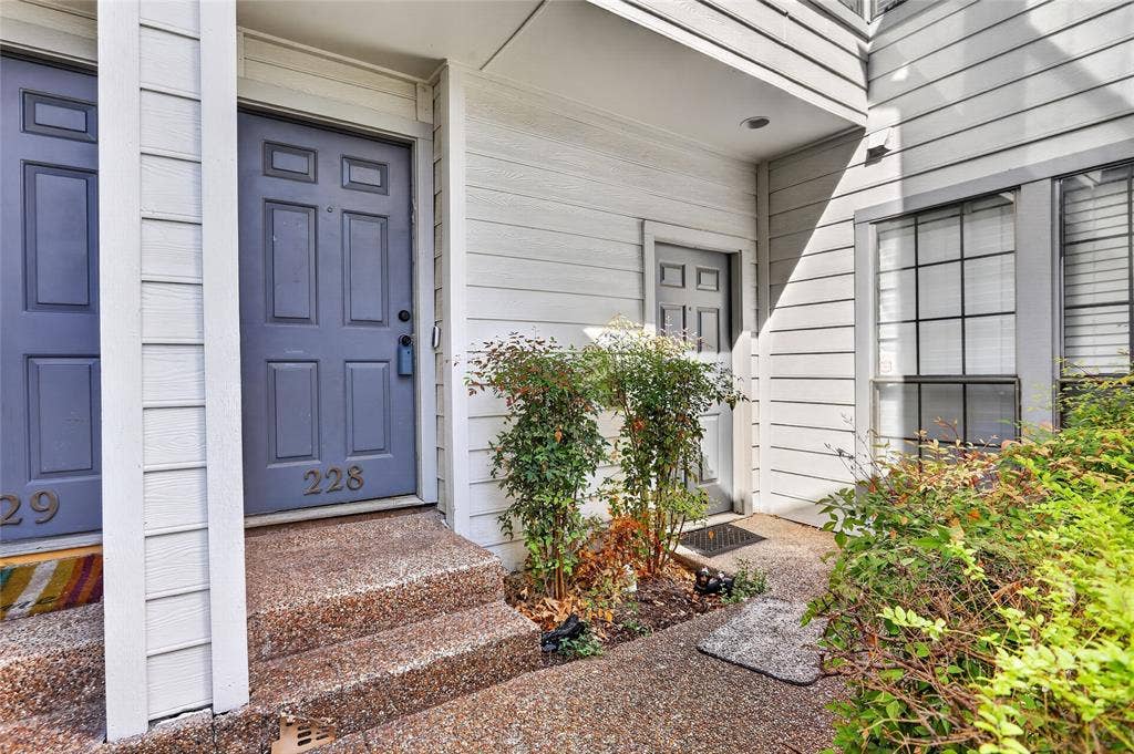 5100 Verde Valley Lane, #228, Dallas, TX 75254
